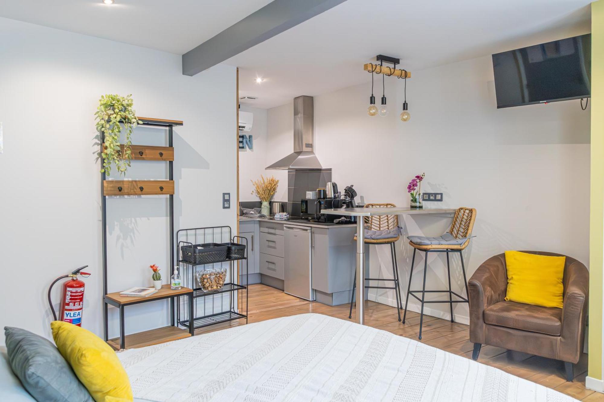 Studio 86 - Climatisation & Proche Centre-Ville- 2 Personnes - Bnb Épernay Dış mekan fotoğraf
